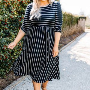 Chic Soul Dress Black white striped size 1X